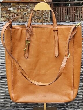 Fossil Camilla Convertible Leather Backpack in Tan - MSRP $298